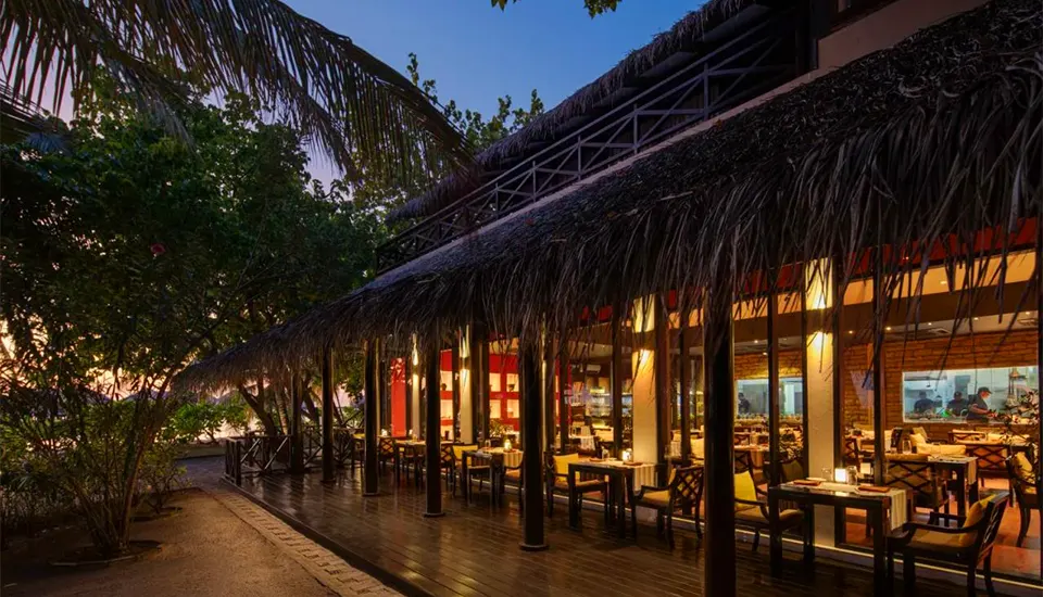 هتل آداران پرستیژ وادو